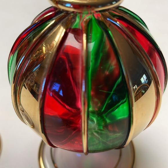 Two beautiful glass perfume bottles. - Picture 6 of 7